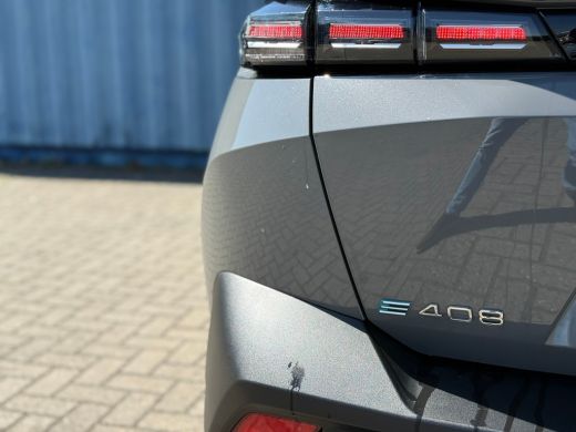 Peugeot 408 Allure 58 kWh 360camera | Keyless | Standkachel | Stoelverwarming | Adeptieve cruise control | Ap... ActivLease financial lease