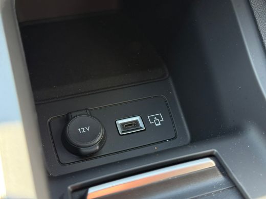 Peugeot 408 Allure 58 kWh 360camera | Keyless | Standkachel | Stoelverwarming | Adeptieve cruise control | Ap... ActivLease financial lease