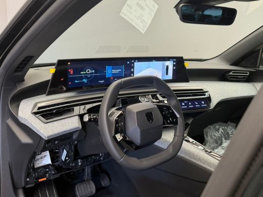 Peugeot 5008 Allure | Pack Safety Plus ActivLease financial lease