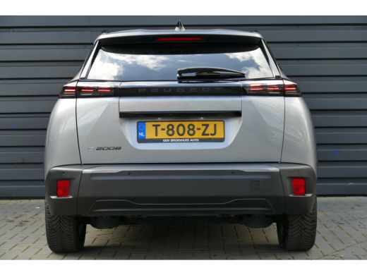 Peugeot e-2008 EV 156PK 54KWH ALLURE AUTOMAAT / NAVI / CLIMA / CAMERA / 17"LMV / FULL-LED / PDC / BLUETOOTH / CR... ActivLease financial lease