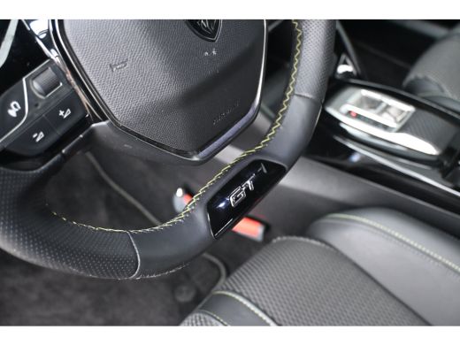 Peugeot e-2008 EV GT 54 kWh 94,6%SOH! | 360 Camera | Achteruitrijcamera | Navigatie | Keyless-Entry | Dodehoek-D... ActivLease financial lease