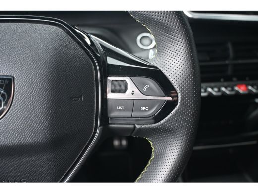 Peugeot e-2008 EV GT 54 kWh 94,6%SOH! | 360 Camera | Achteruitrijcamera | Navigatie | Keyless-Entry | Dodehoek-D... ActivLease financial lease