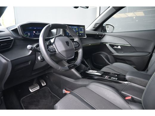 Peugeot e-2008 EV GT 54 kWh 94,6%SOH! | 360 Camera | Achteruitrijcamera | Navigatie | Keyless-Entry | Dodehoek-D... ActivLease financial lease