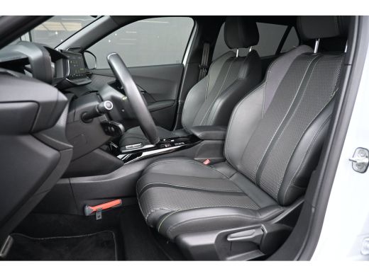 Peugeot e-2008 EV GT 54 kWh 94,6%SOH! | 360 Camera | Achteruitrijcamera | Navigatie | Keyless-Entry | Dodehoek-D... ActivLease financial lease