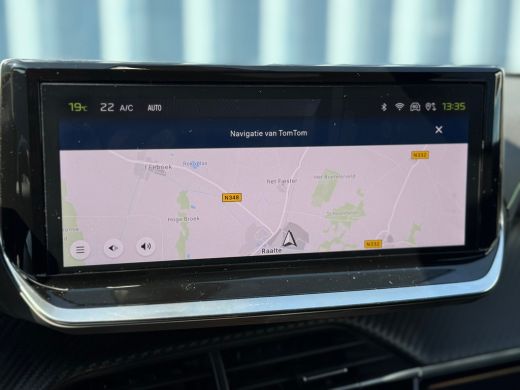 Peugeot e-2008 EV GT Avantage 54 kWh 360 camera | Keyless | Stand kachel | Interieurverlichting | Adeptieve crui... ActivLease financial lease