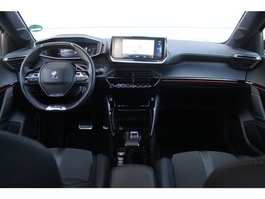 Peugeot e-208 EV GT 350 50 kWh | Camera | St. Verwarming | CarPlay | Climate & Cruise C. | PDC V&A | 17" LMV | ... ActivLease financial lease