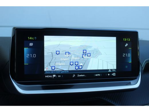 Peugeot e-208 EV GT 350 50 kWh | Camera | St. Verwarming | CarPlay | Climate & Cruise C. | PDC V&A | 17" LMV | ... ActivLease financial lease