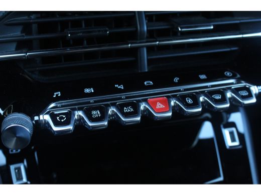 Peugeot e-208 EV GT 350 50 kWh | Camera | St. Verwarming | CarPlay | Climate & Cruise C. | PDC V&A | 17" LMV | ... ActivLease financial lease