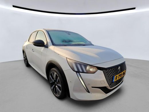 Peugeot e-208 EV GT 350 50 kWh NL-AUTO | PANODAK | GT ActivLease financial lease