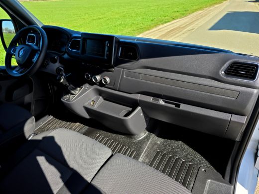 Renault Master T35 2.3 dCi Lowliner - 145 Pk - Euro 6 - Airco - Cruise Control ActivLease financial lease