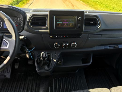 Renault Master T35 2.3 dCi Lowliner - 145 Pk - Euro 6 - Airco - Cruise Control ActivLease financial lease