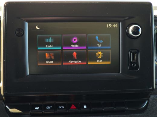 Renault Master T35 2.3 dCi Lowliner - 145 Pk - Euro 6 - Airco - Cruise Control ActivLease financial lease