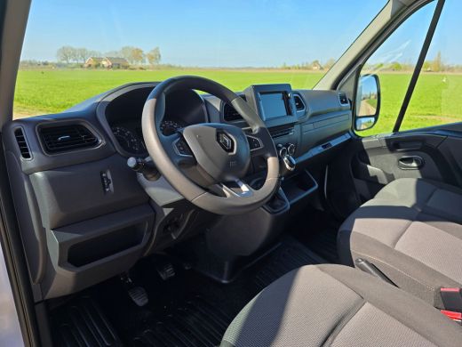 Renault Master T35 2.3 dCi Lowliner - 145 Pk - Euro 6 - Airco - Cruise Control ActivLease financial lease