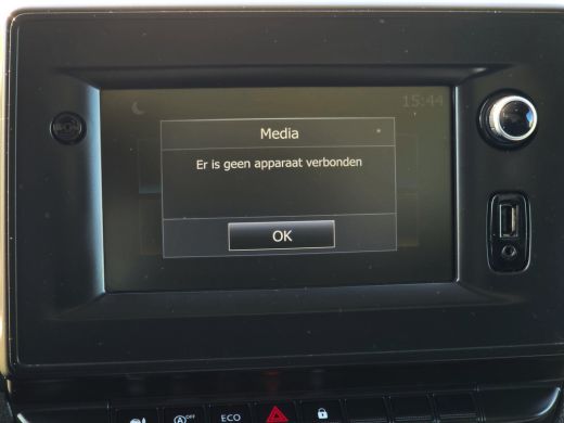 Renault Master T35 2.3 dCi Lowliner - 145 Pk - Euro 6 - Airco - Cruise Control ActivLease financial lease