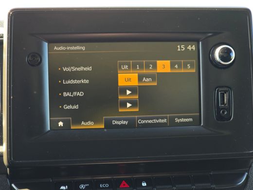 Renault Master T35 2.3 dCi Lowliner - 145 Pk - Euro 6 - Airco - Cruise Control ActivLease financial lease