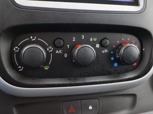 Renault Trafic 1.6 dCi T29 3-ZITS L2H1 + APPLE CARPLAY | ANDROID | TREKHAAK | CRUISE CONTROL | AIRCO ActivLease financial lease