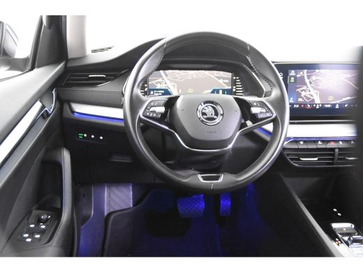 Skoda Octavia Combi Ambition Automaat *1ste Eigenaar*Navigatie*Trekhaak* ActivLease financial lease