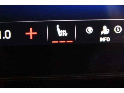 Skoda Octavia Combi Ambition Automaat *1ste Eigenaar*Navigatie*Trekhaak* ActivLease financial lease