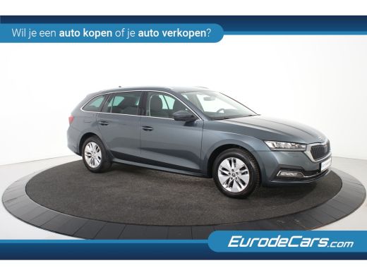 Skoda Octavia Combi Ambition Automaat *1ste Eigenaar*Navigatie*Trekhaak* ActivLease financial lease