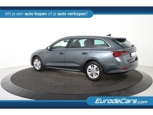 Skoda Octavia Combi Ambition Automaat *1ste Eigenaar*Navigatie*Trekhaak* ActivLease financial lease
