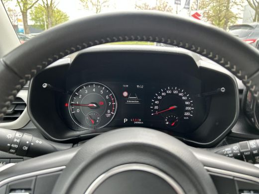 Suzuki Swift 1.2 Select Smart Hybrid ActivLease financial lease