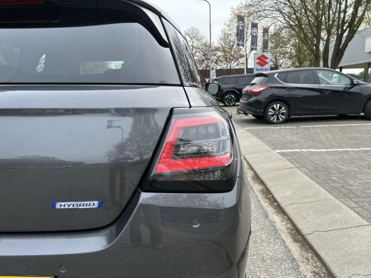 Suzuki Swift 1.2 Select Smart Hybrid ActivLease financial lease