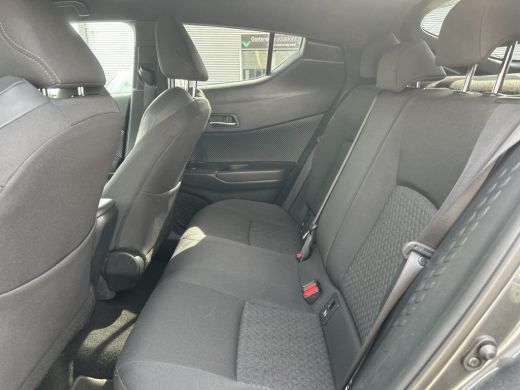 Toyota C-HR 1.8 Hybrid Style ActivLease financial lease