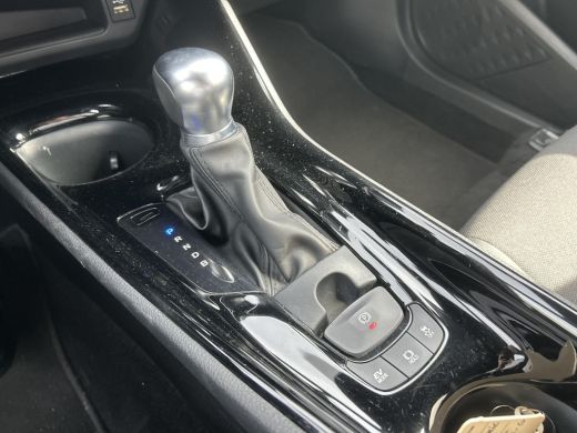 Toyota C-HR 1.8 Hybrid Style ActivLease financial lease