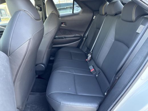 Toyota C-HR 2.0 Hybrid 200 Premi&egrave;re Edition **JBL AUDIO/ 360 CAMERA/ DODEHOEK DETECTIE** ActivLease financial lease