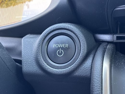 Toyota C-HR 2.0 Hybrid 200 Premi&egrave;re Edition **JBL AUDIO/ 360 CAMERA/ DODEHOEK DETECTIE** ActivLease financial lease