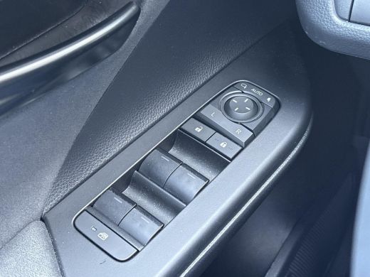 Toyota C-HR 2.0 Hybrid 200 Premi&egrave;re Edition **JBL AUDIO/ 360 CAMERA/ DODEHOEK DETECTIE** ActivLease financial lease