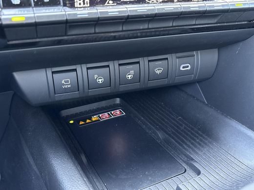 Toyota C-HR 2.0 Hybrid 200 Premi&egrave;re Edition **JBL AUDIO/ 360 CAMERA/ DODEHOEK DETECTIE** ActivLease financial lease