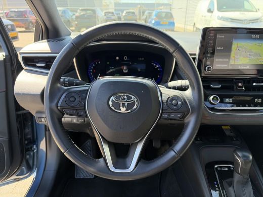 Toyota Corolla Touring Sports 2.0 Hybrid Executive ActivLease financial lease