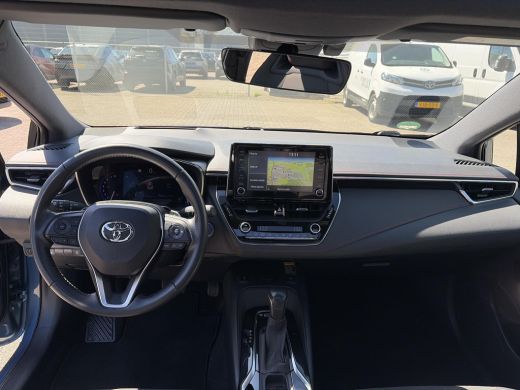 Toyota Corolla Touring Sports 2.0 Hybrid Executive ActivLease financial lease