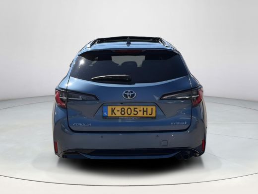 Toyota Corolla Touring Sports 2.0 Hybrid Executive ActivLease financial lease