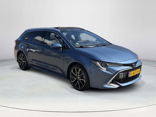 Toyota Corolla Touring Sports 2.0 Hybrid Executive ActivLease financial lease
