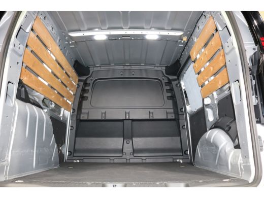 Volkswagen Caddy 2.0 TDI 102pk Euro 6 Airco Navigatie Apple Carplay Camera ActivLease financial lease