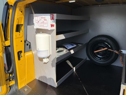 Volkswagen Caddy 2.0 TDI Comfortline / L1H1 / 1e EIG. / ZEER NETJES !! / AIRCO / CRUISE / TREKHAAK / INRICHTING / PDC ActivLease financial lease