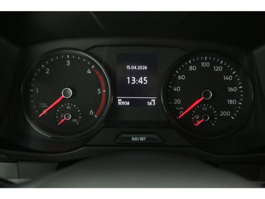 Volkswagen Crafter 2.0 TDI L3H2 140PK | 3000KG Trekgew. | Aut. | Airco | Camera | Carplay | 3 Zits | Navi ActivLease financial lease