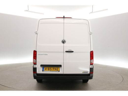 Volkswagen Crafter 2.0 TDI L3H2 140PK | 3000KG Trekgew. | Aut. | Airco | Camera | Carplay | 3 Zits | Navi ActivLease financial lease