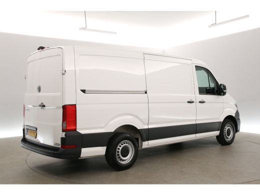 Volkswagen Crafter 2.0 TDI L3H2 140PK | 3000KG Trekgew. | Aut. | Airco | Camera | Carplay | 3 Zits | Navi ActivLease financial lease
