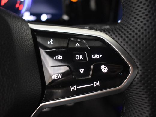 Volkswagen Golf 1.4 eHybrid GTE 245PK DSG/AUTO | Navigatie | Cruise control adaptief | Apple carplay Android auto... ActivLease financial lease