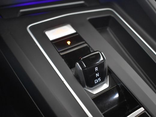 Volkswagen Golf 1.4 eHybrid GTE 245PK DSG/AUTO | Navigatie | Cruise control adaptief | Apple carplay Android auto... ActivLease financial lease