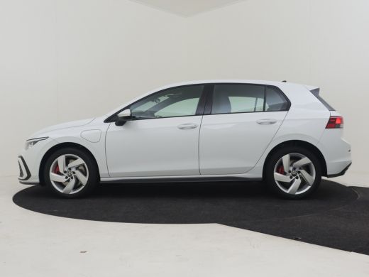 Volkswagen Golf 1.4 eHybrid GTE 245PK DSG/AUTO | Navigatie | Cruise control adaptief | Apple carplay Android auto... ActivLease financial lease