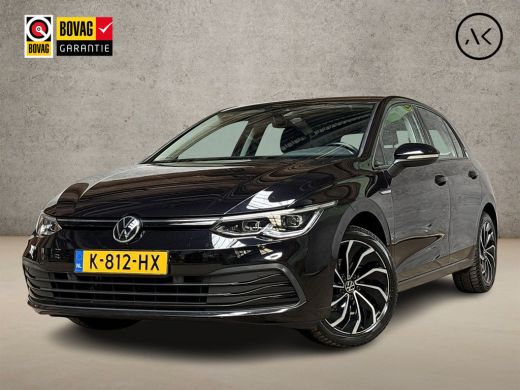 Volkswagen Golf 1.5 TSI Sport (4 CILINDER, APPLE CARPLAY, GROOT NAVI, STUUR/STOELVERWARMING, KEYLESS, SPORTSTOELE...
