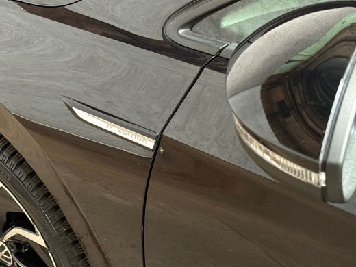 Volkswagen Golf 1.5 TSI Sport (4 CILINDER, APPLE CARPLAY, GROOT NAVI, STUUR/STOELVERWARMING, KEYLESS, SPORTSTOELE... ActivLease financial lease