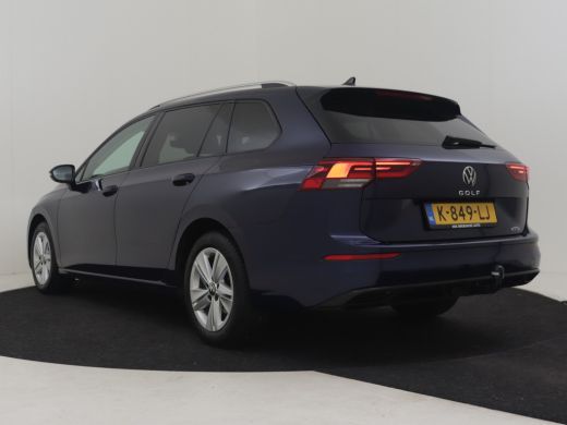 Volkswagen Golf Variant 1.0 eTSI Life 110Pk DSG/AUTO | Trekhaak | Apple carplay Android auto | Navigatie | Cruise... ActivLease financial lease