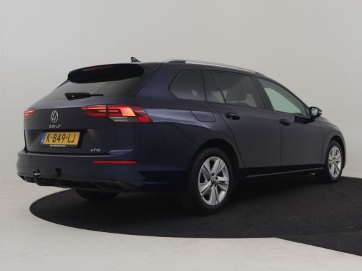 Volkswagen Golf Variant 1.0 eTSI Life 110Pk DSG/AUTO | Trekhaak | Apple carplay Android auto | Navigatie | Cruise... ActivLease financial lease