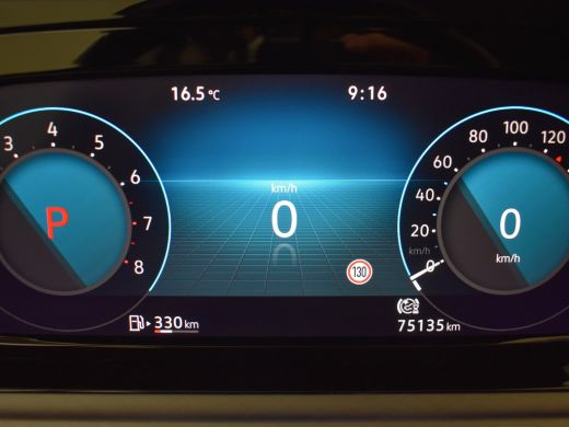 Volkswagen Golf Variant 1.0 eTSI Life 110Pk DSG/AUTO | Trekhaak | Apple carplay Android auto | Navigatie | Cruise... ActivLease financial lease