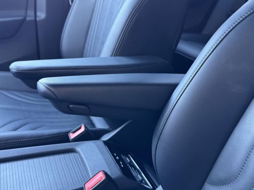 Volkswagen ID.4 First 77 kWh NL-AUTO | LEDER | ERGOSTOEL ActivLease financial lease